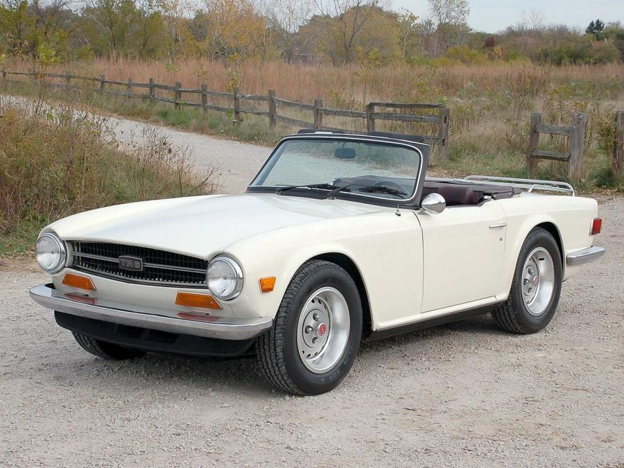  Triumph TR6 1969 года  (фото 11 из 16)